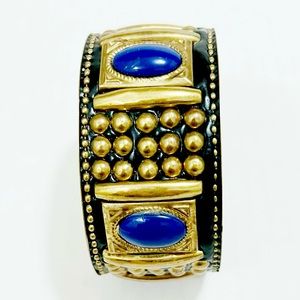 Vintage Stunning Lapis Bracelet Bangle